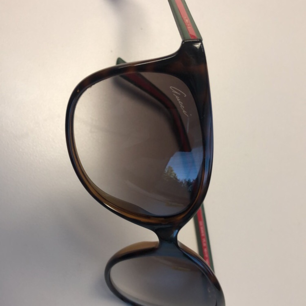 Women’s Gucci Sunglasses